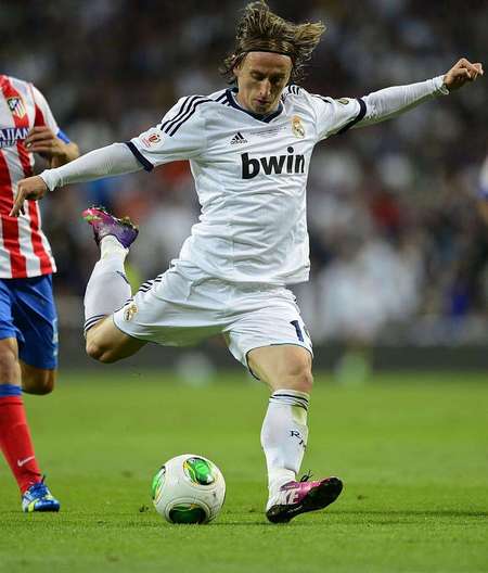 篮球勇士明星球员连续三场20+得分