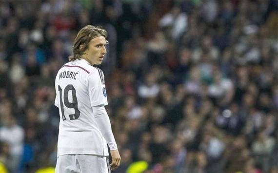 意甲劲旅末分钟遭绝杀，主帅怒斥裁判