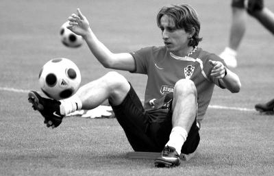 沙特记者：萨拉赫冬窗加盟沙特联赛近乎不可能，除非有奇迹