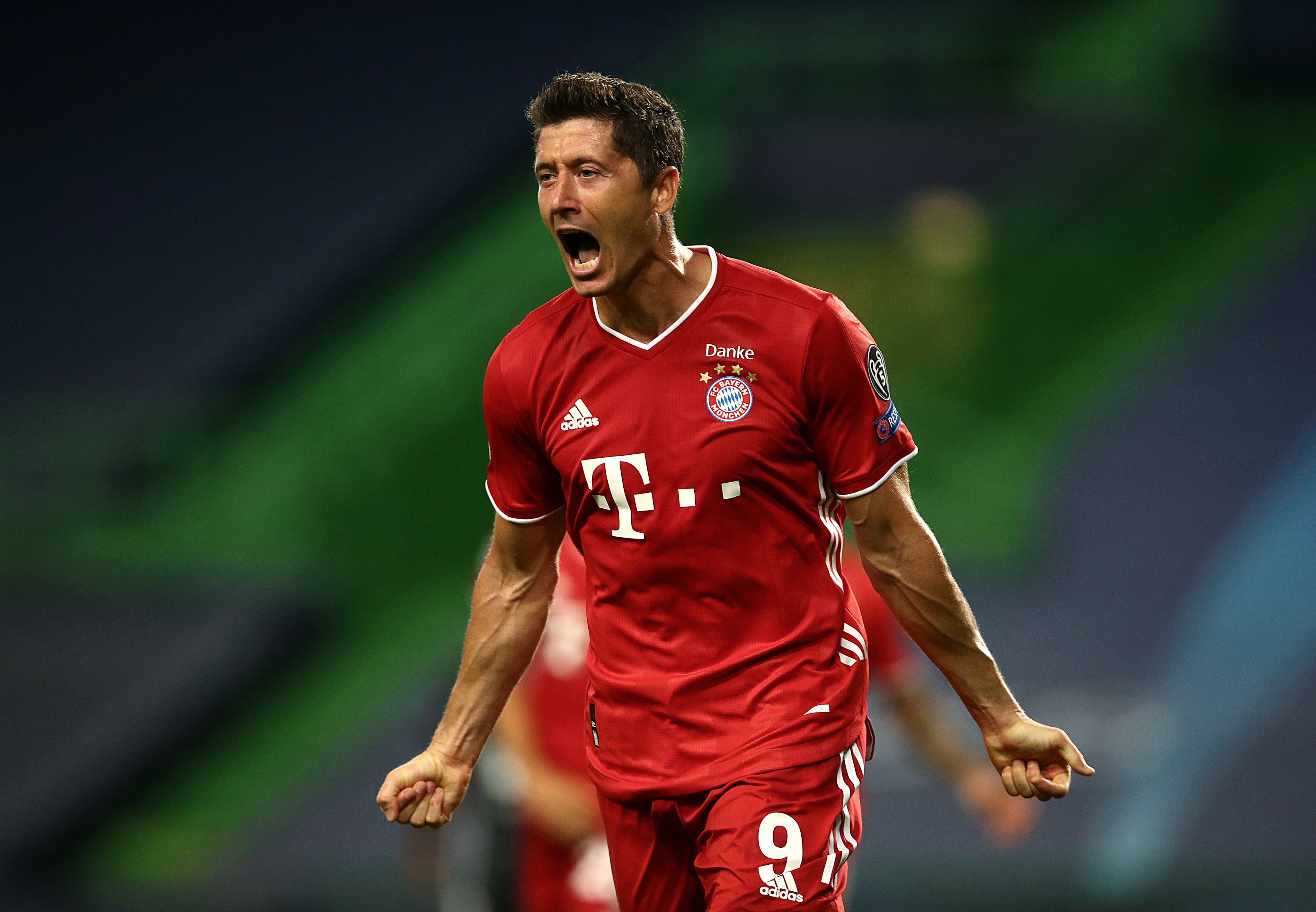 字母哥超强攻防两端统治比赛