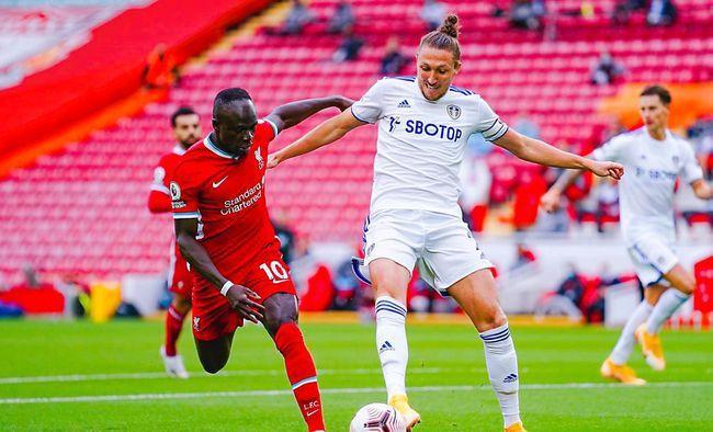 杜兰特关键补篮逆转比赛