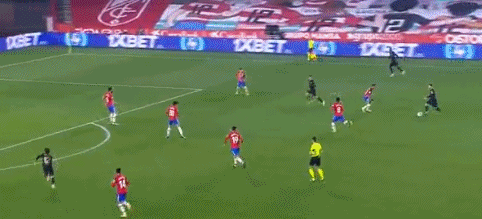 赫内斯：拜仁曾有盖德-穆勒等一众神锋，凯恩绝不逊色于他们